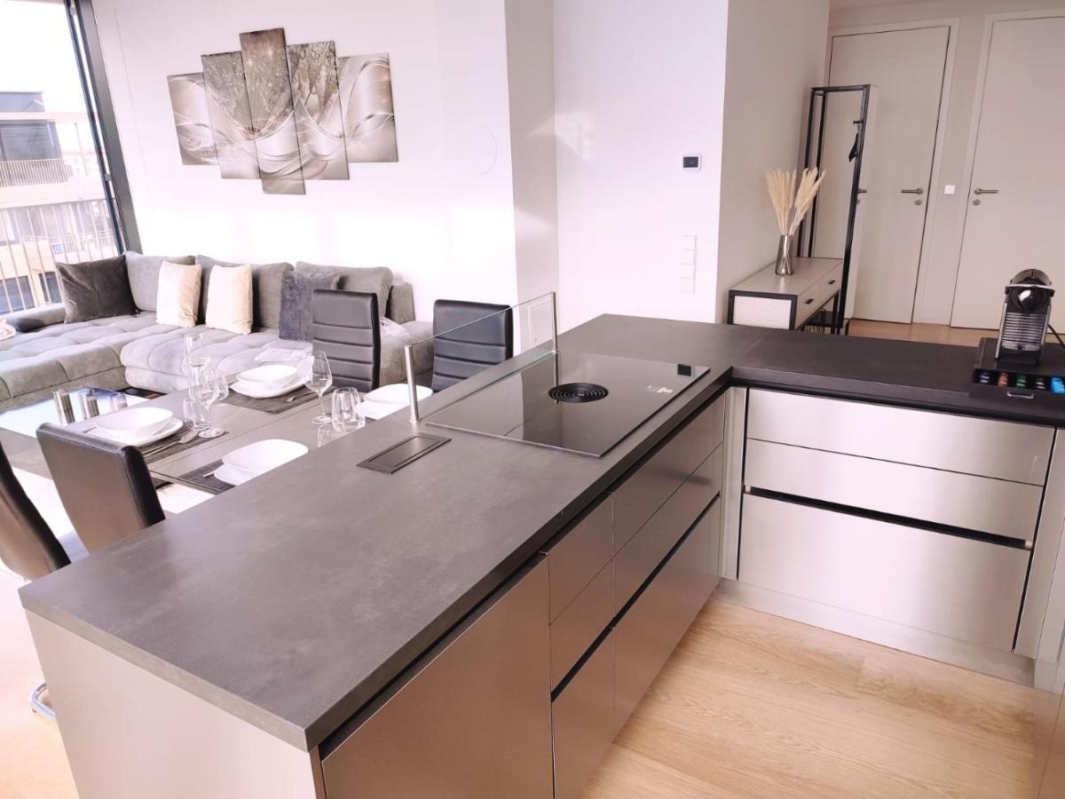 Panorama Apartment Vienna - Free Parking, Sauna & Fitness ภายนอก รูปภาพ