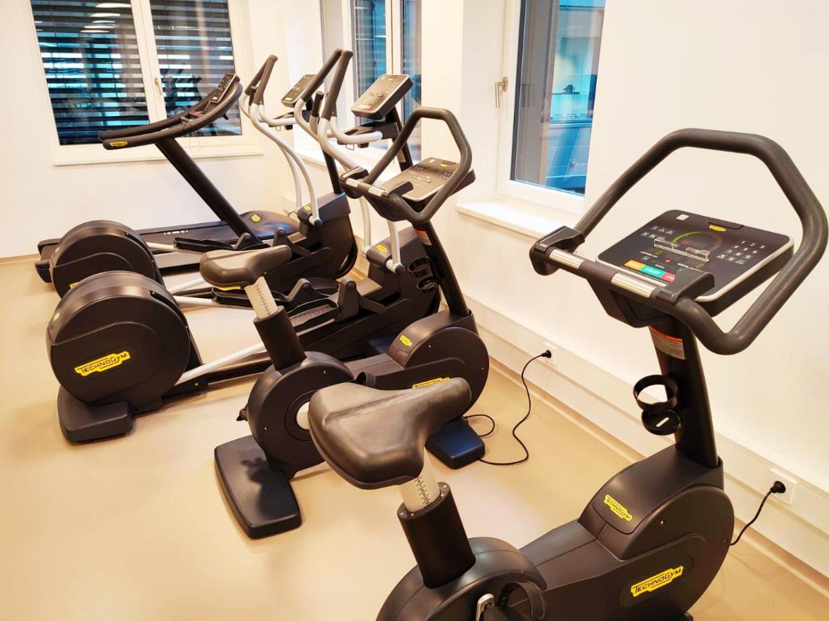 Panorama Apartment Vienna - Free Parking, Sauna & Fitness ภายนอก รูปภาพ