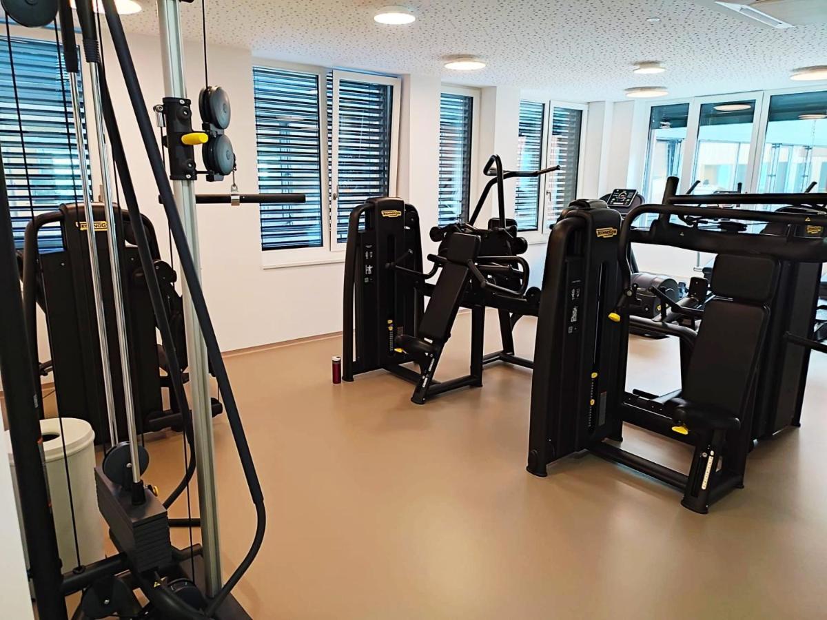 Panorama Apartment Vienna - Free Parking, Sauna & Fitness ภายนอก รูปภาพ